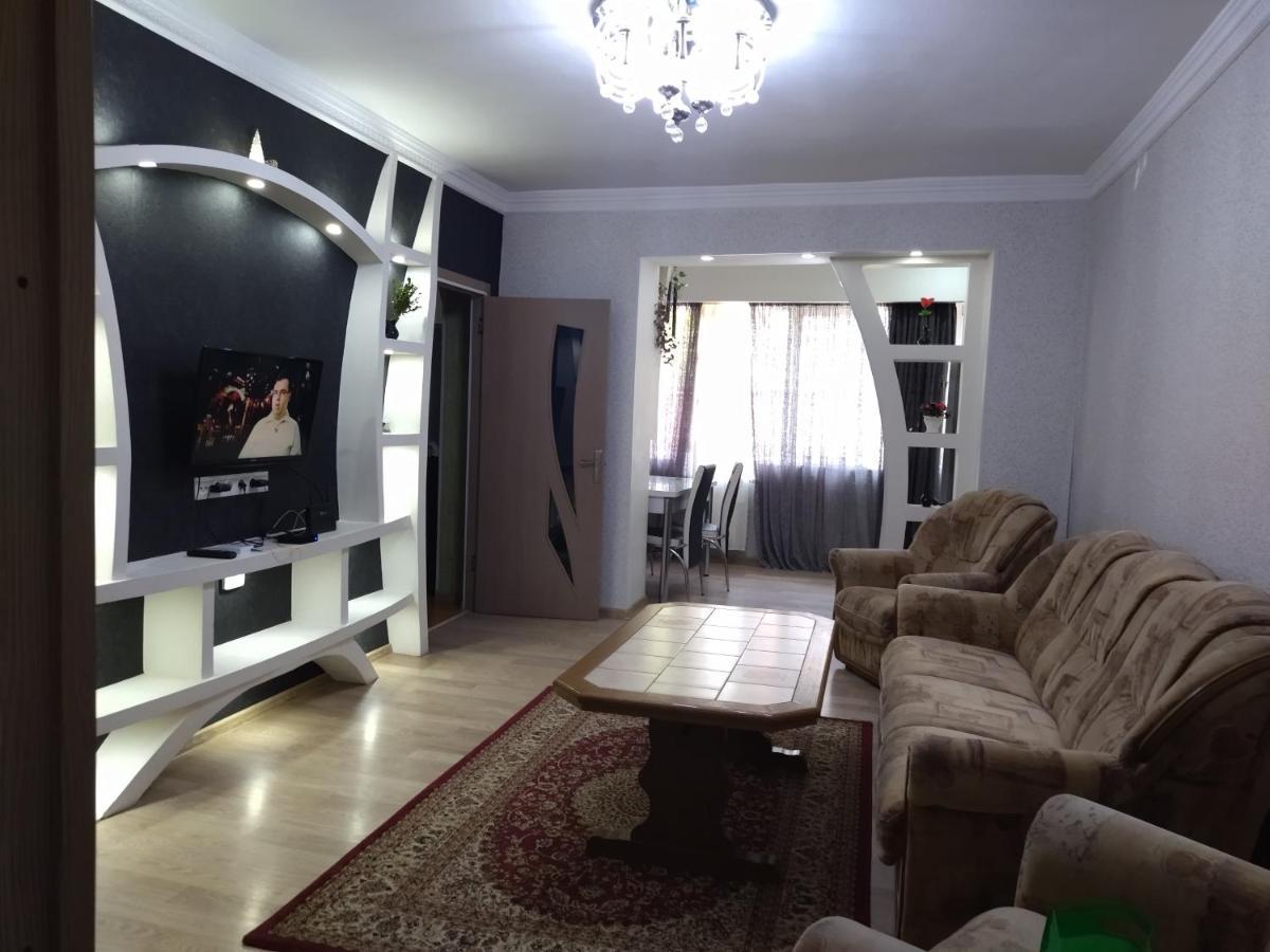 Apartment For You Tbilisi Eksteriør billede
